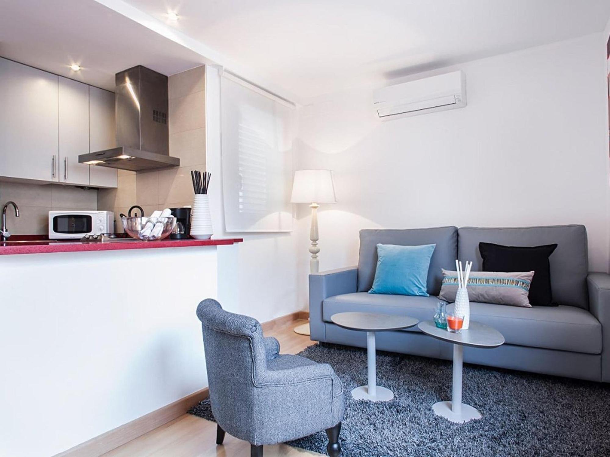 Luxury Penthouse In Next To Diagonal Apartamento *